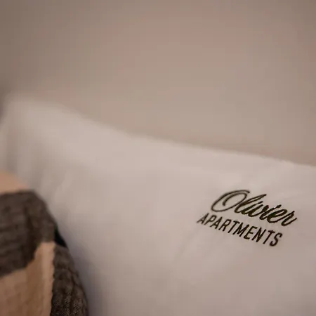 Daire Downtown Flat With Design And Comfort At Downtown, 3rd-floor No Lift *