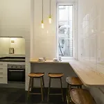 Downtown Flat With Design And Comfort At Downtown, 3rd-floor No Lift *